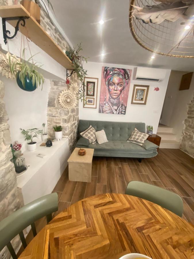 Apartman Oleandar Kastela Ngoại thất bức ảnh